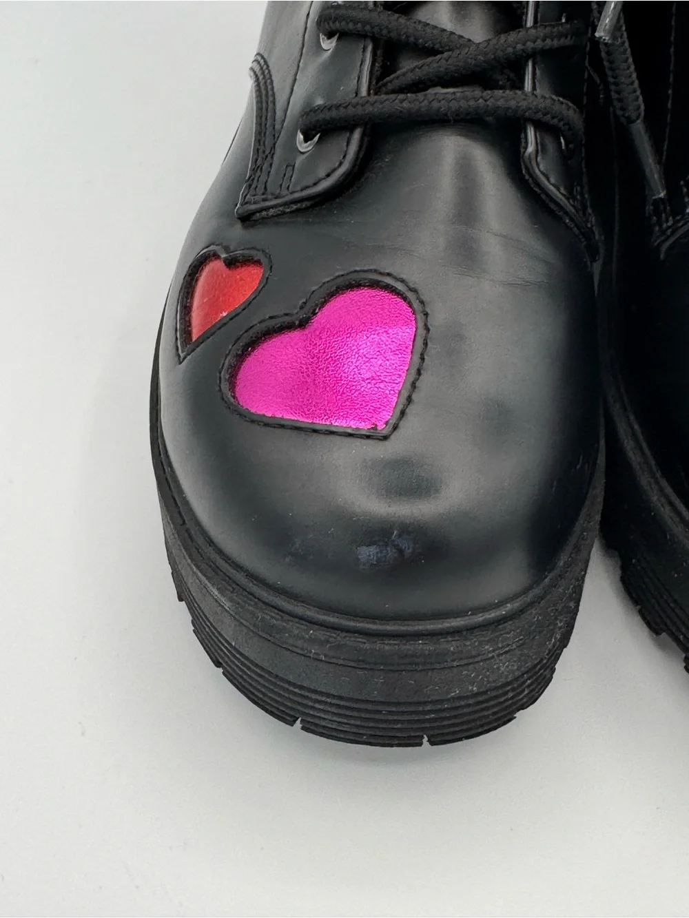 Skechers Gravlen Hi Metallic Heart Combat Boots Very Rare Like New